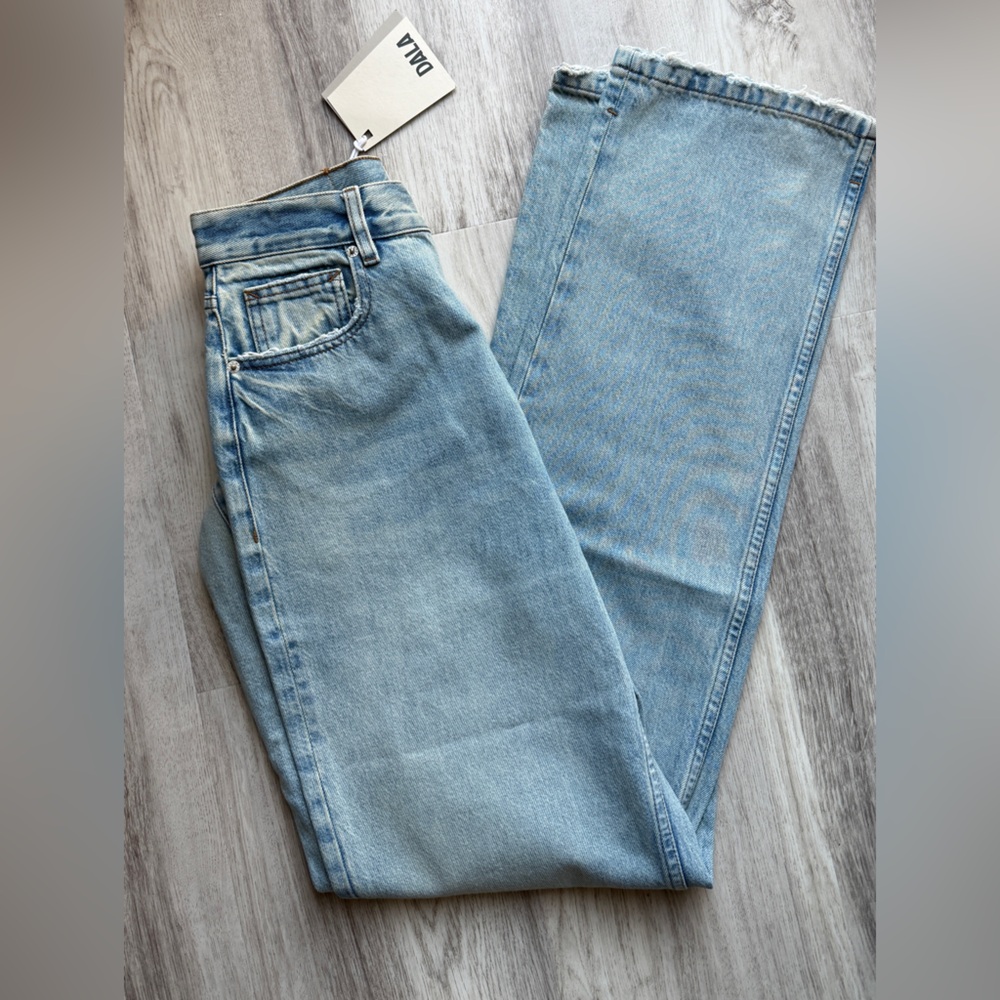 DALA NWT Alley Jeans - Straight Leg - Canyon Size 28
